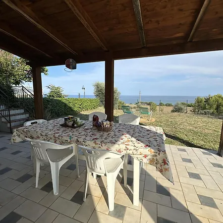 Villa Beach In A Quiet Village In Calabria